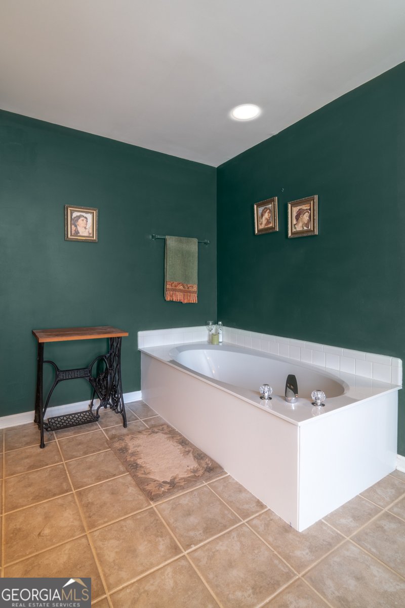 126 Normandy Drive Woodstock - 14