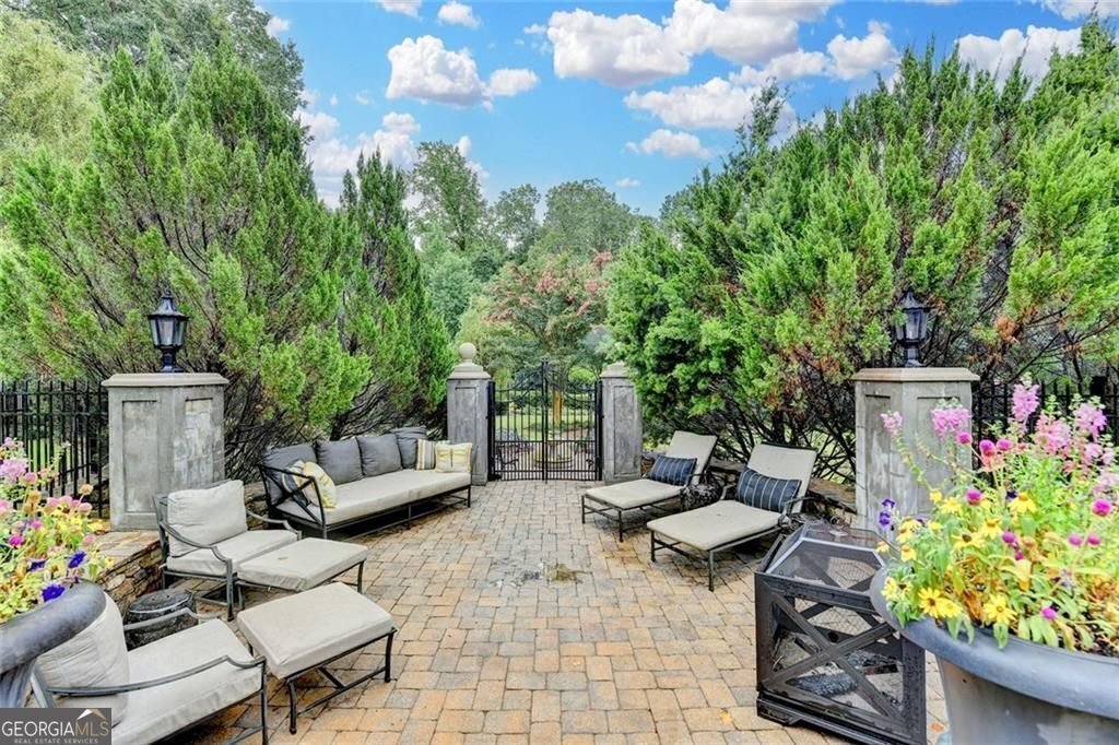 2611 Briers North Drive Atlanta - 38