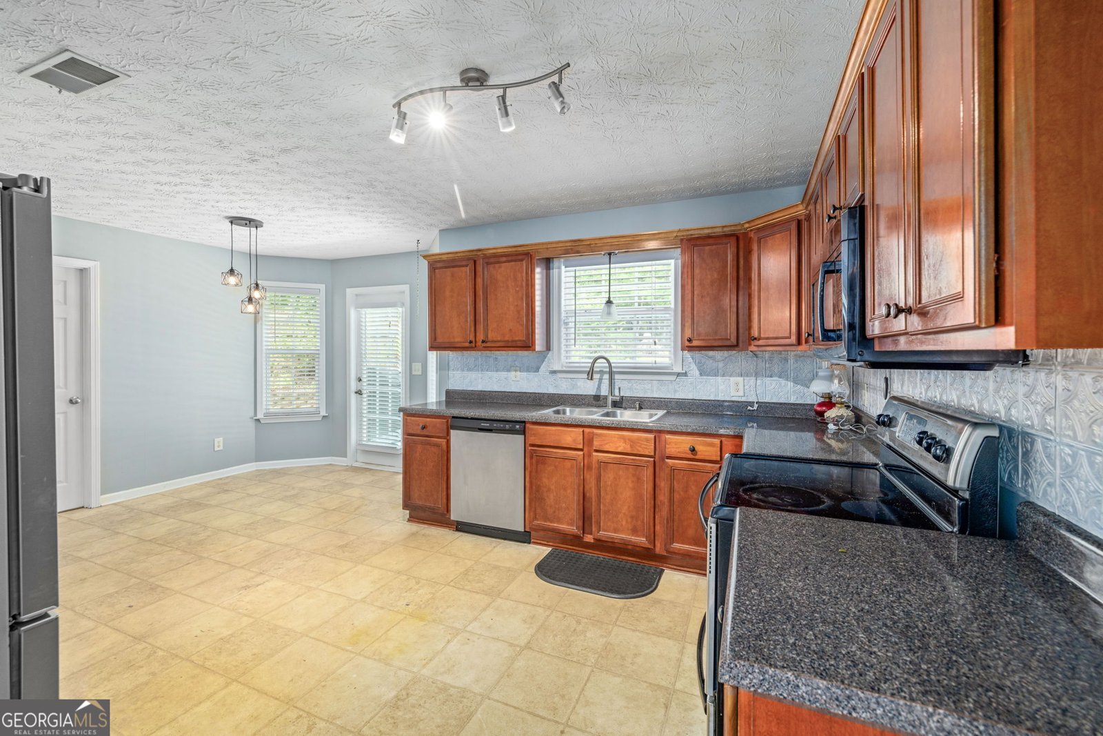 3286 High View Court Gainesville - 9