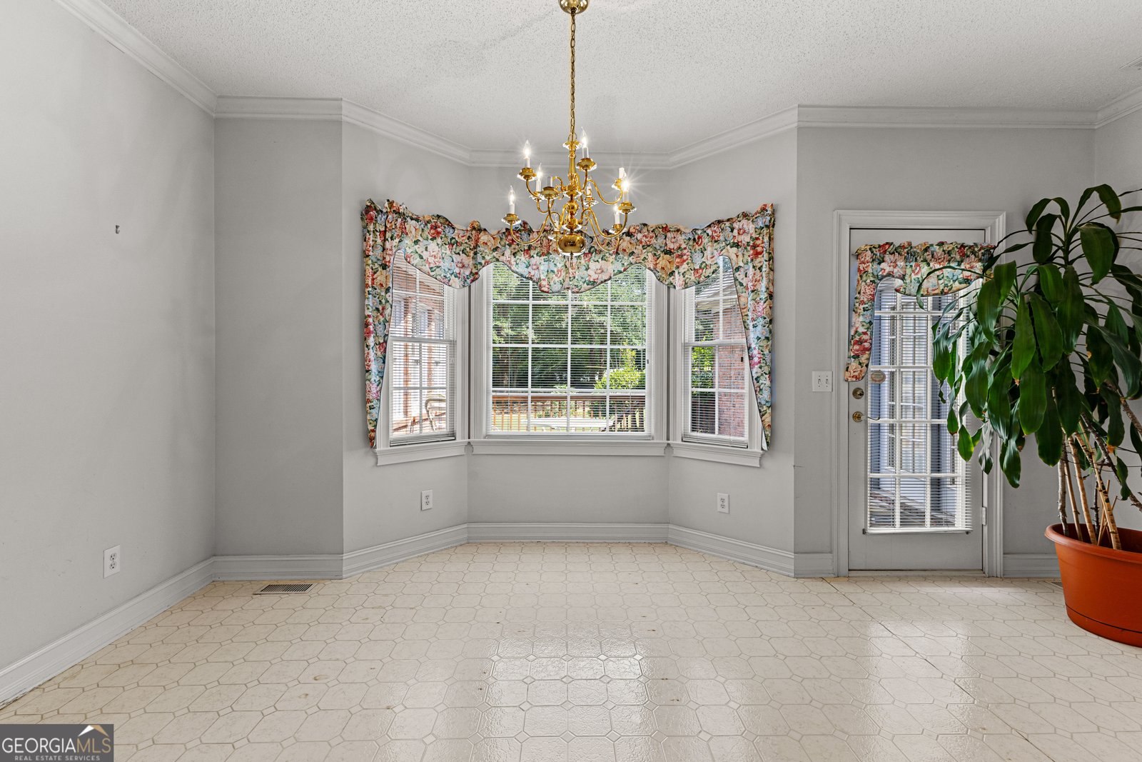 100 Moonview Place Fayetteville - 3