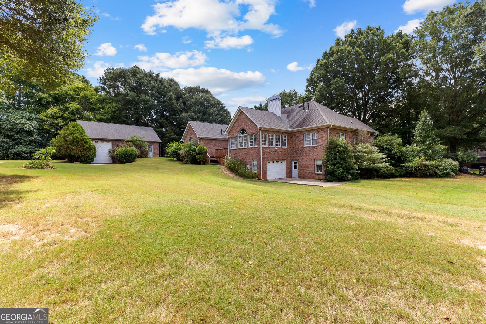 100 Moonview Place Fayetteville - 33