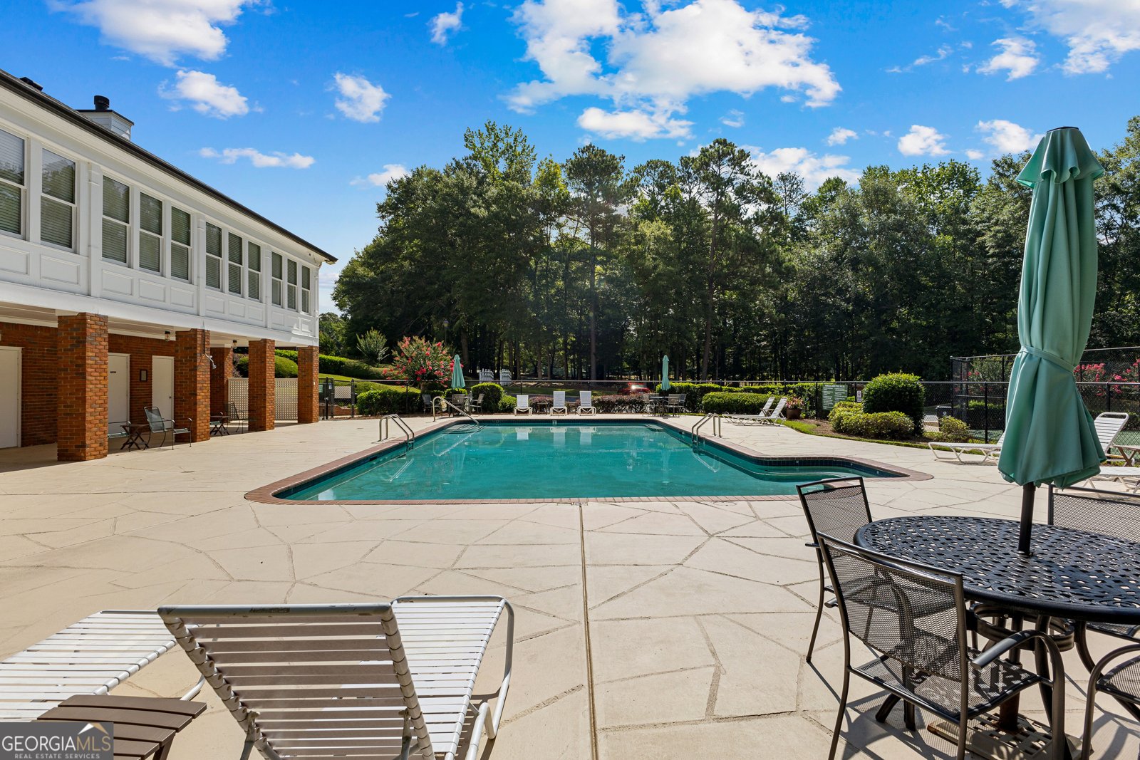100 Moonview Place Fayetteville - 48