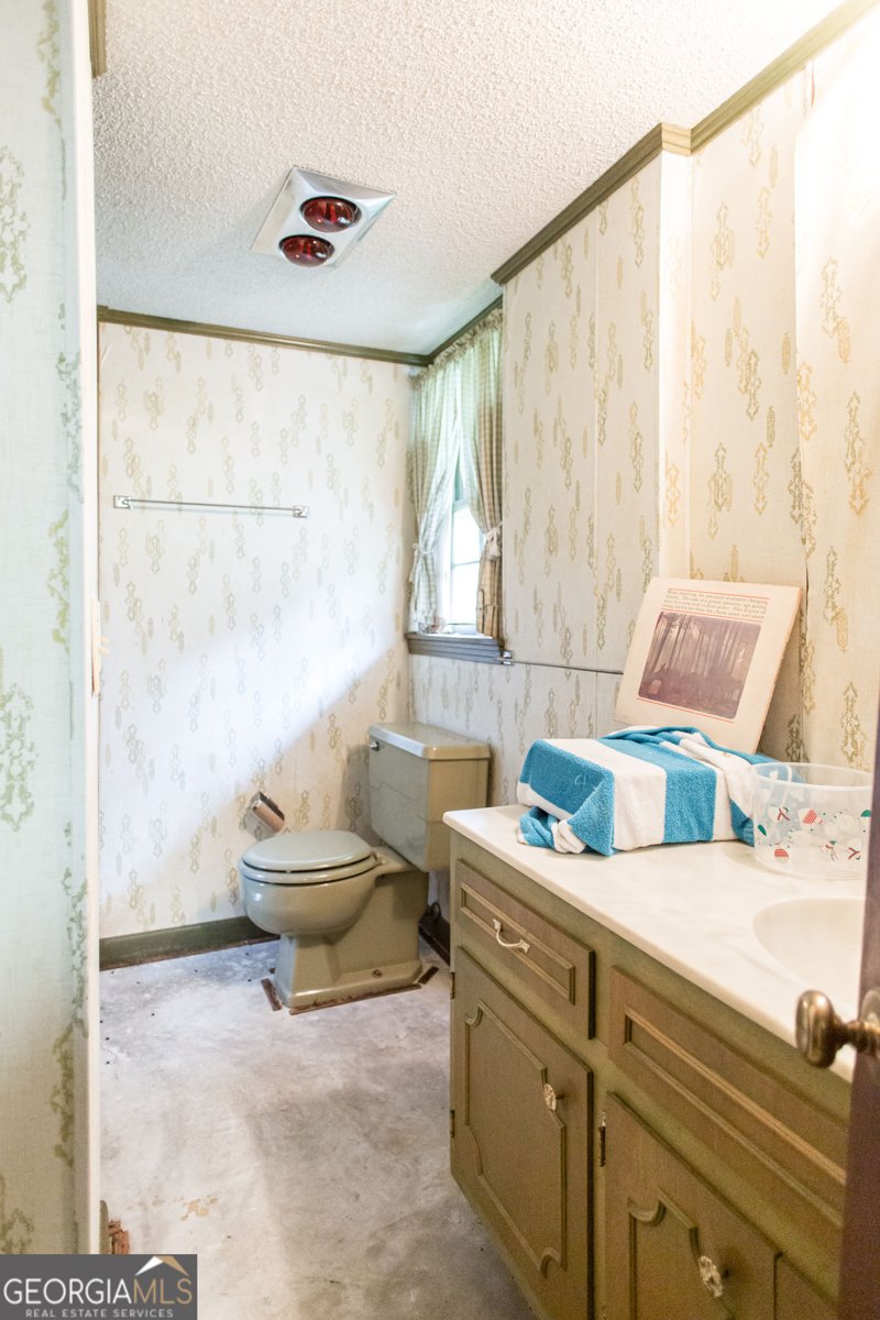 1101 Seminole Trail Waycross - 38