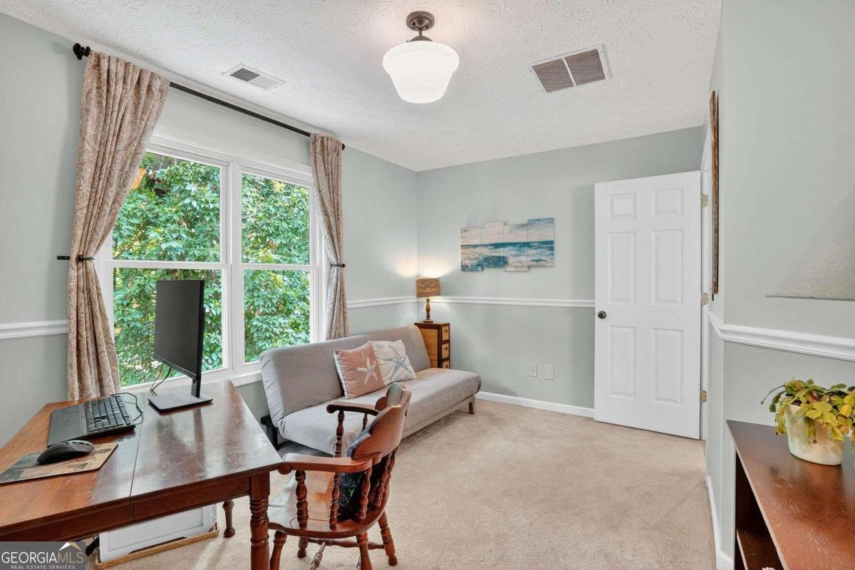 6005 Aderhold Way Alpharetta - 6