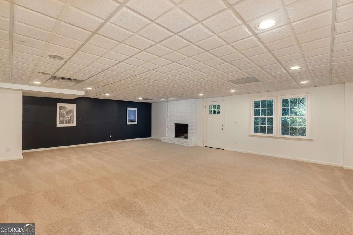 7765 Dunvegan Close Atlanta - 27