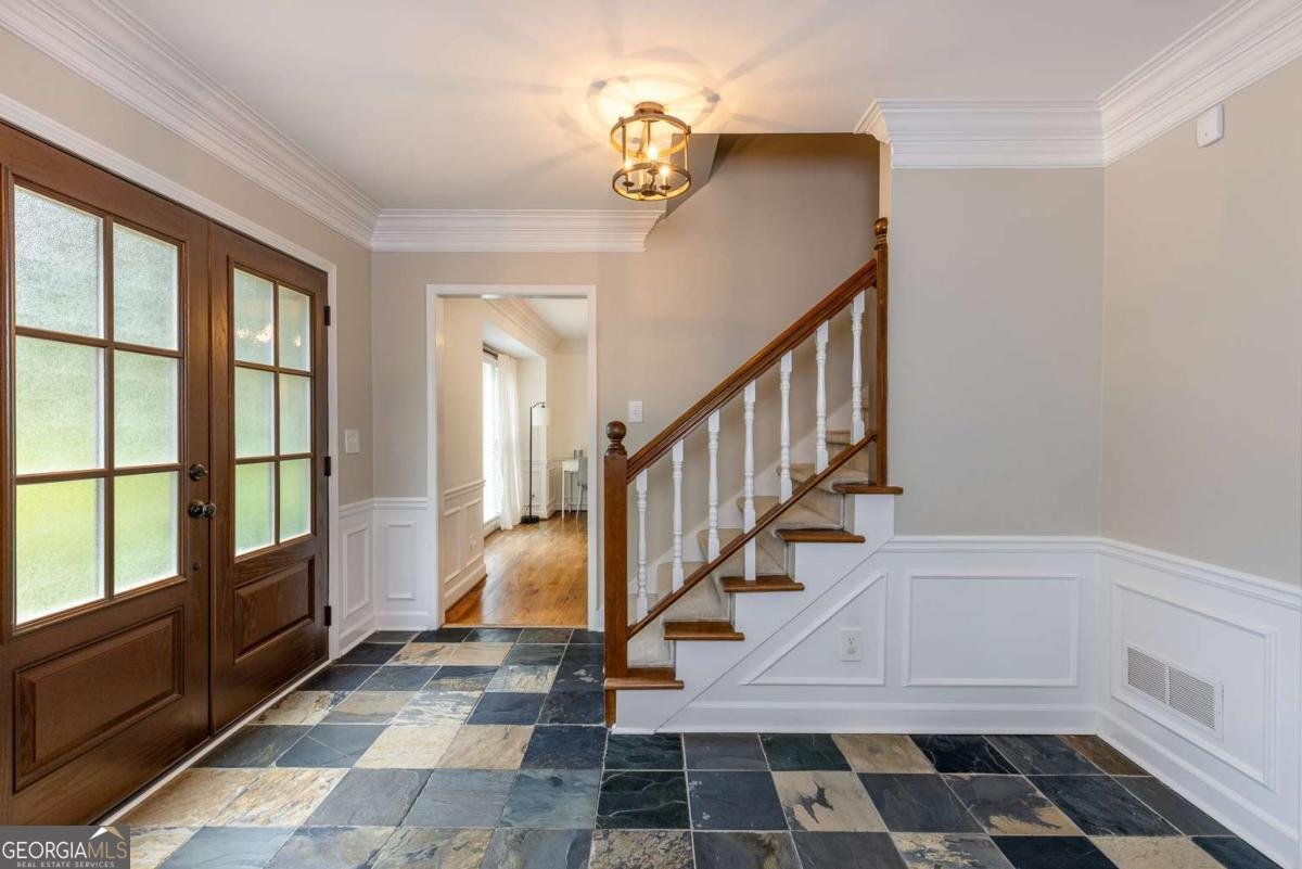 7765 Dunvegan Close Atlanta - 4