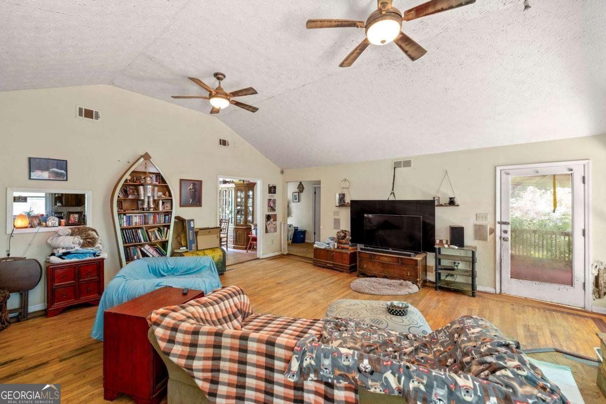 273 Fireside Trail Douglasville - 10
