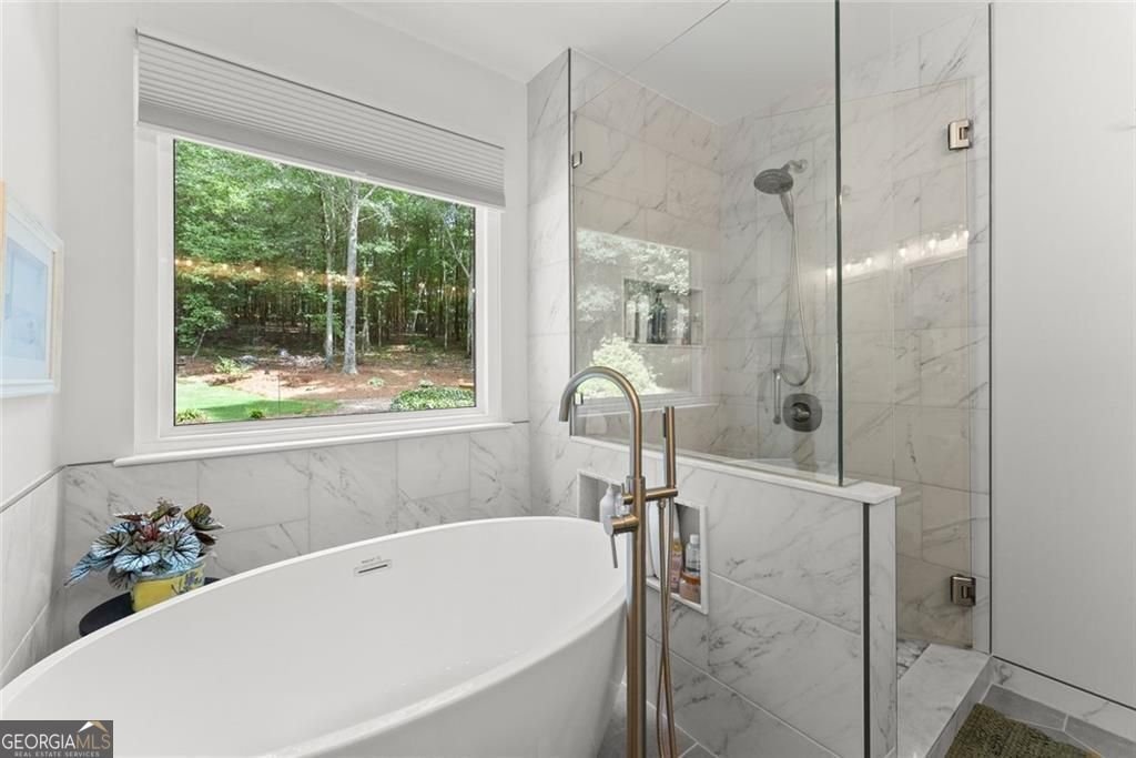9545 Eagles Landing Drive Drive Gainesville - 28