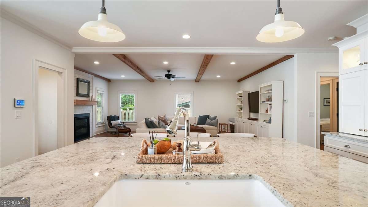 827 Derrydown Way Decatur - 10