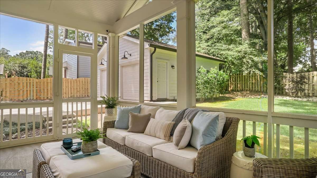 827 Derrydown Way Decatur - 35