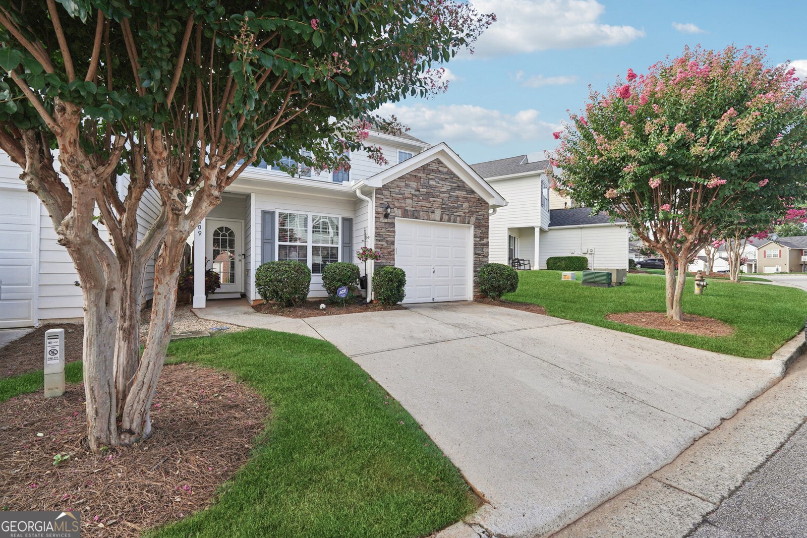 4609 Blue Iris Way Oakwood - 34