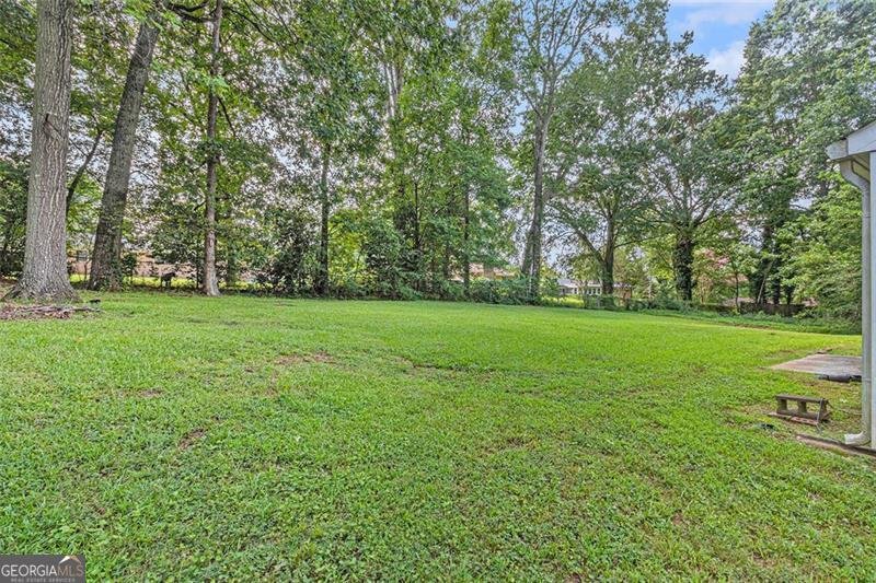 4595 GARDEN HILLS Drive Stone Mountain - 16