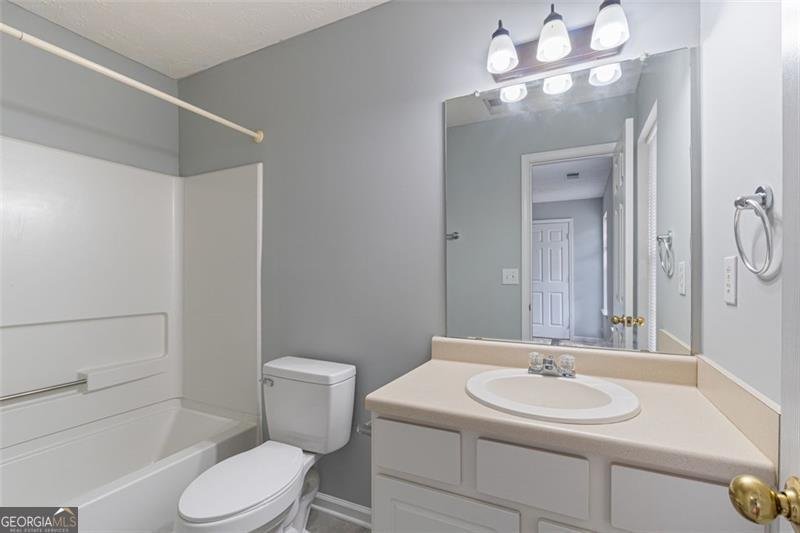 32 Hampton Drive Cartersville - 19