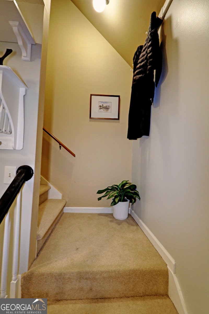 369 William Ivey Road Lilburn - 16