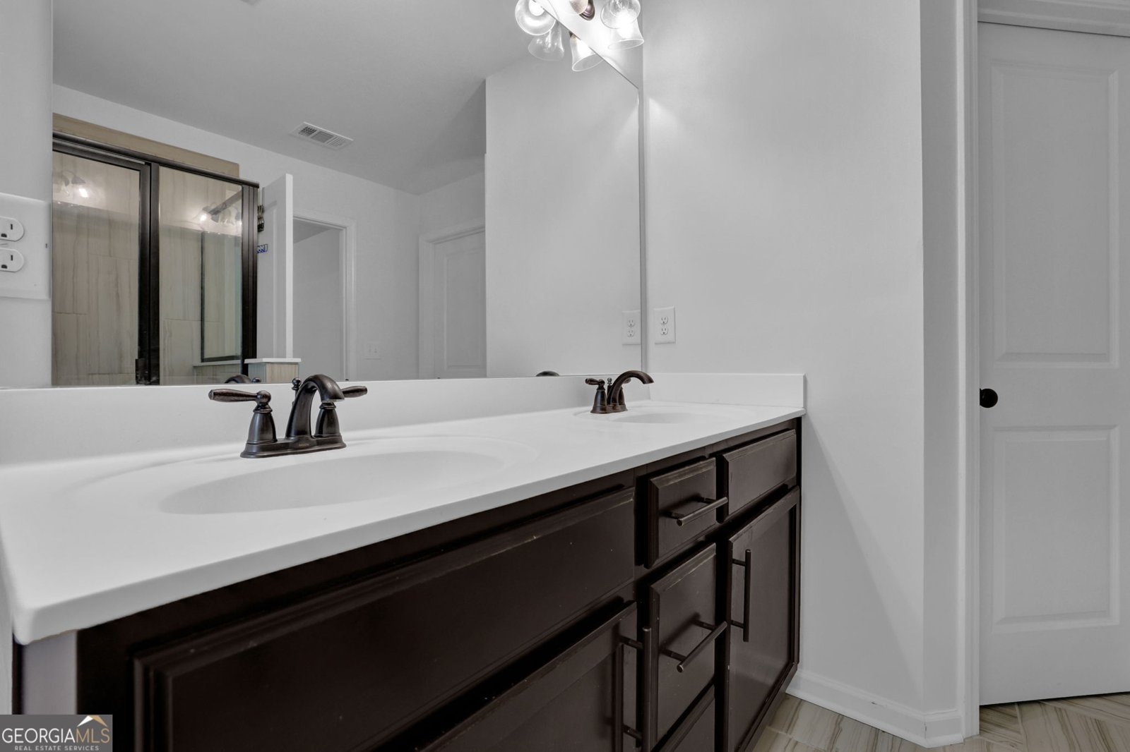 1563 Butternut Cove Stone Mountain - 14