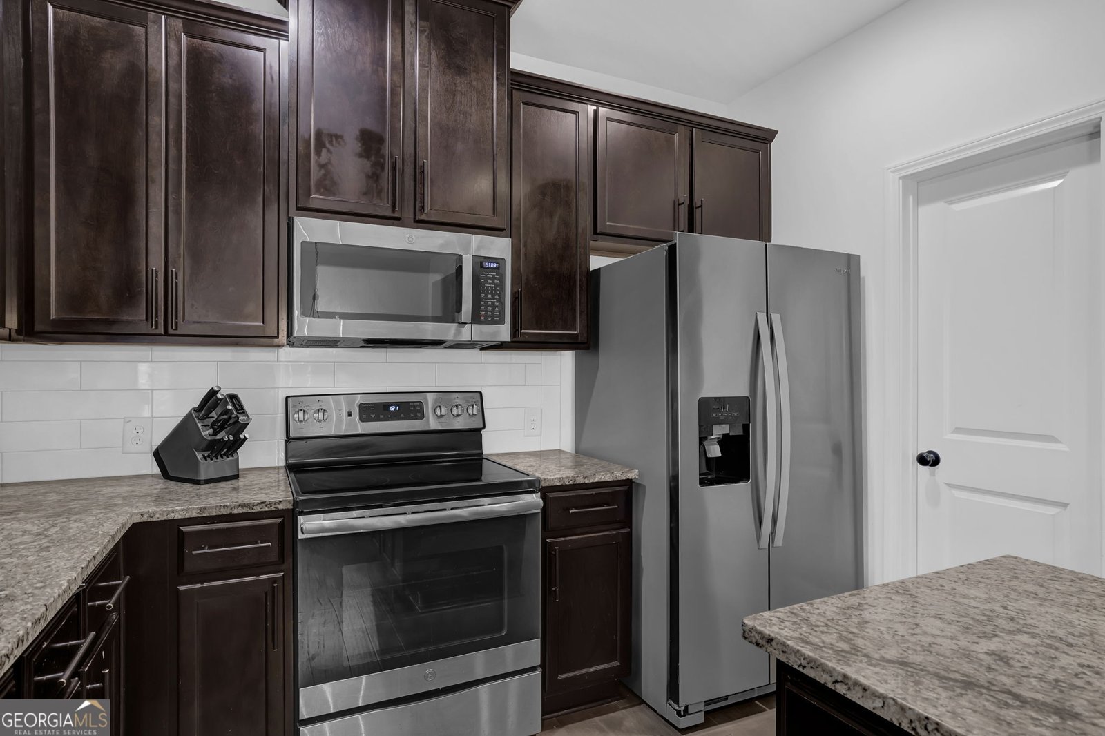 1563 Butternut Cove Stone Mountain - 3