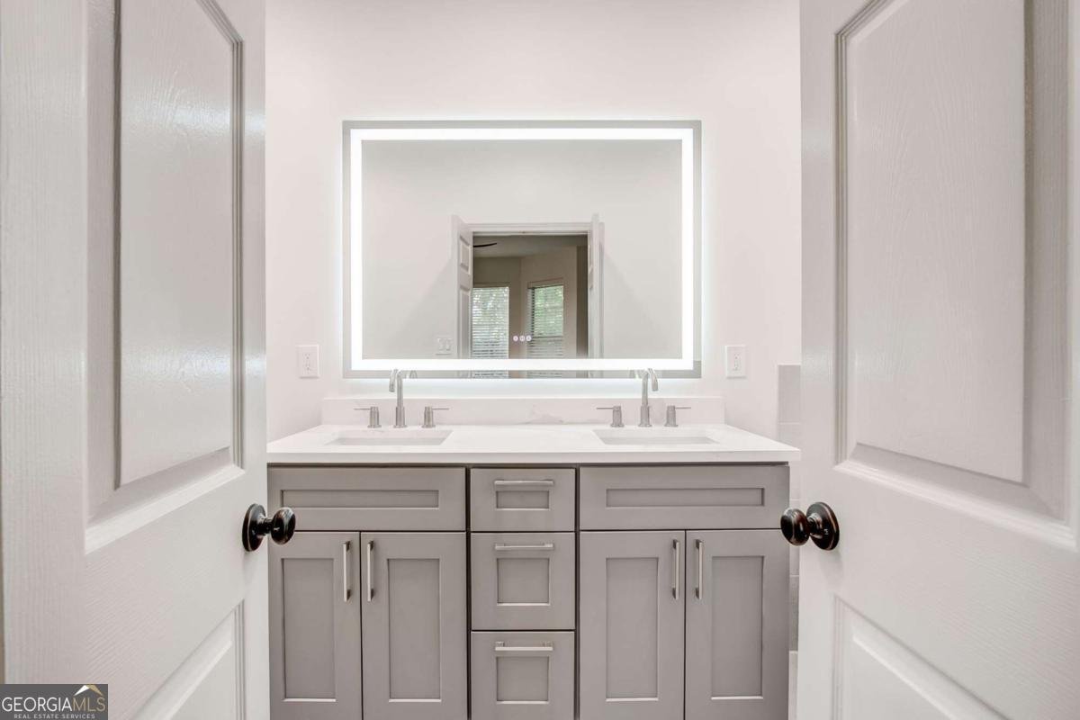 200 Renaissance Parkway Atlanta - 7