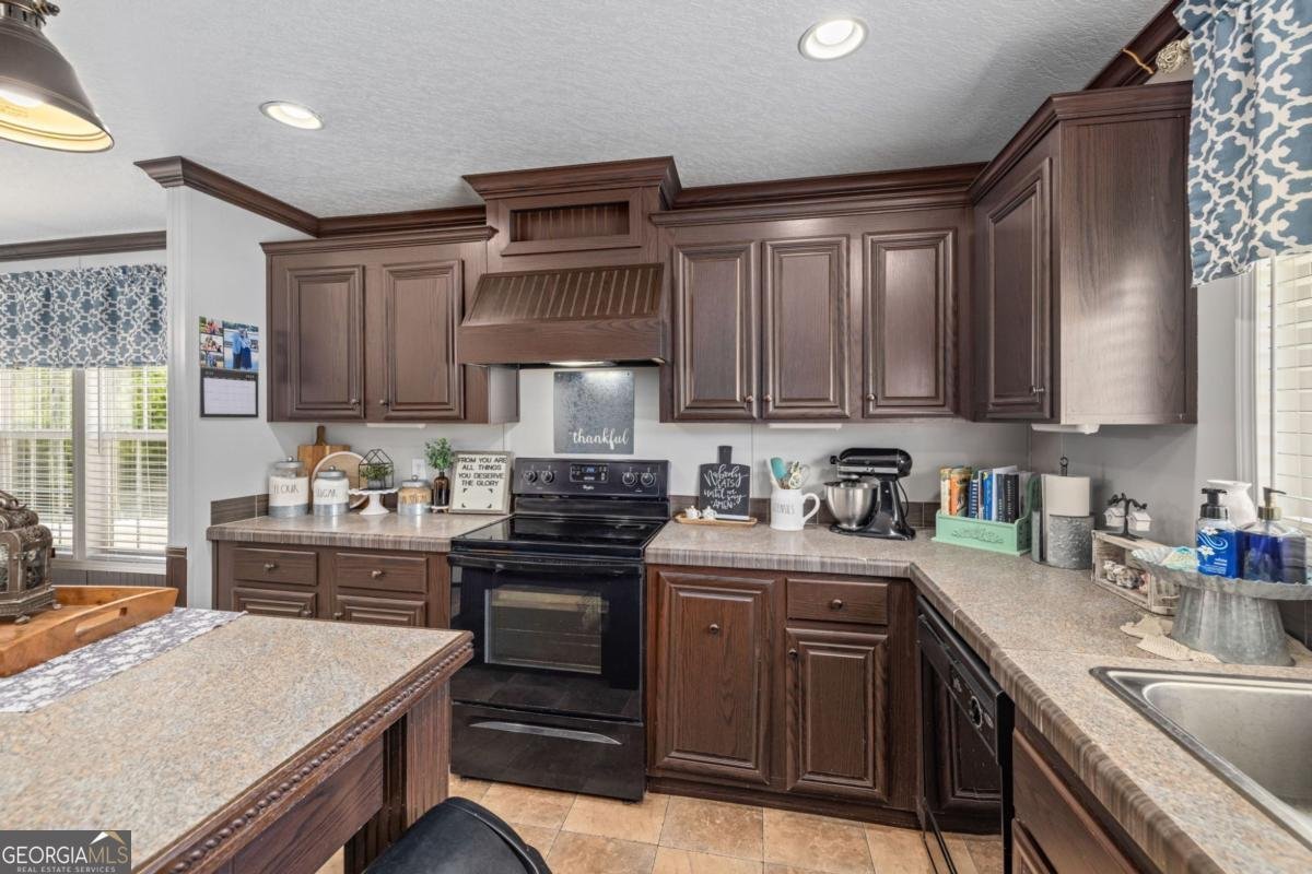 5954 Overby Road Flowery Branch - 14