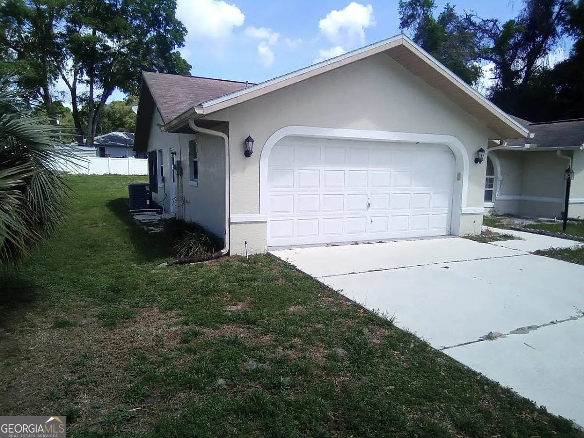 1335 Silver Thorn Loop Hernando - 3