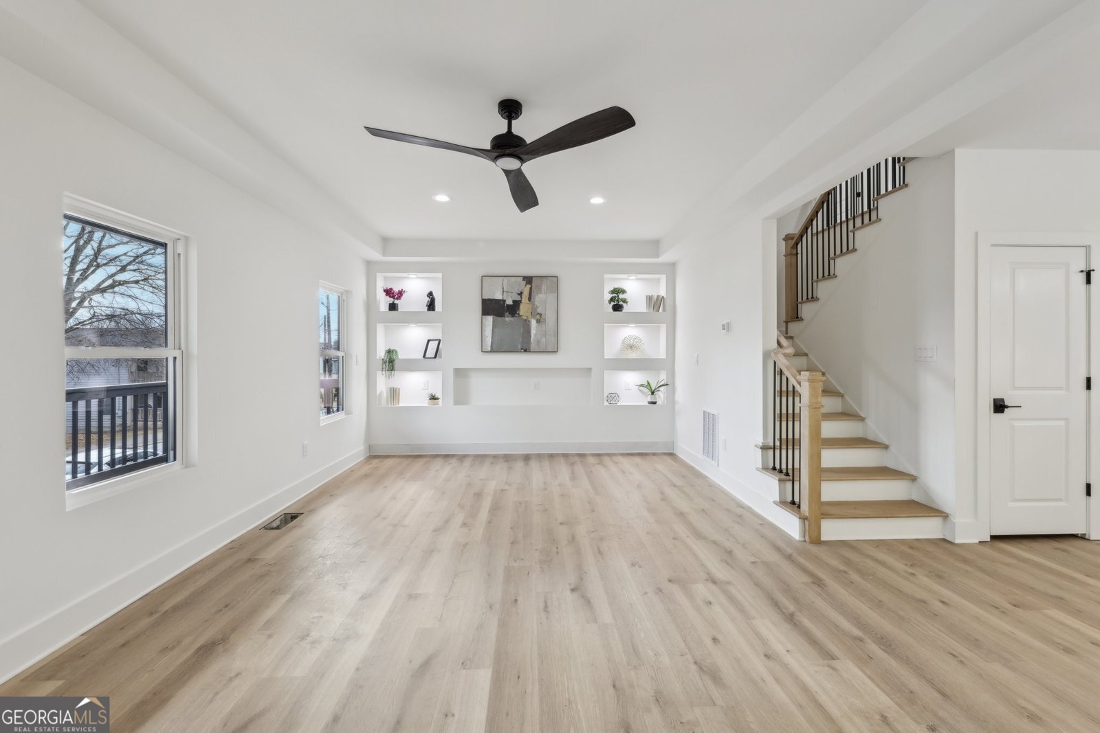 727 Garibaldi Street Atlanta - 9