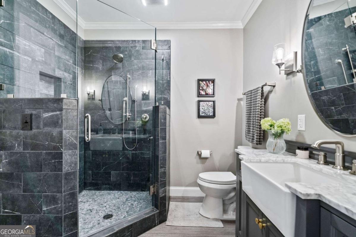 2805 Bishopstone Way Cumming - 40