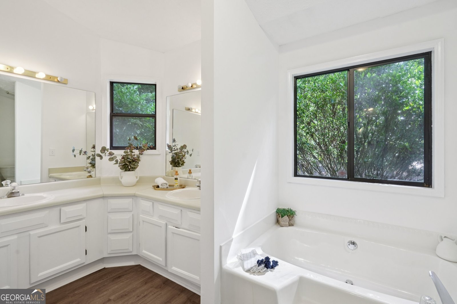 1090 Creekwood Cove Lawrenceville - 29