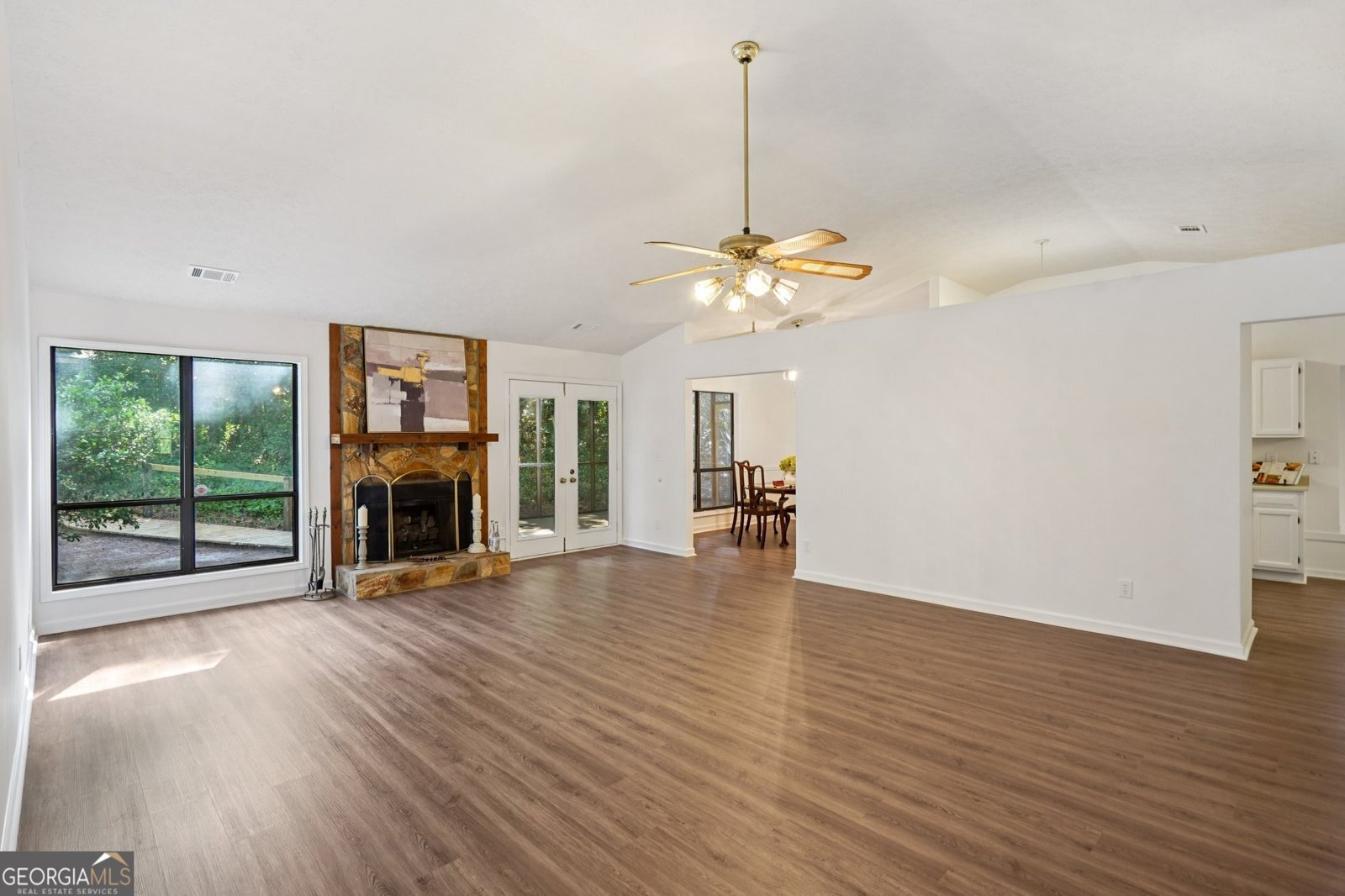 1090 Creekwood Cove Lawrenceville - 7