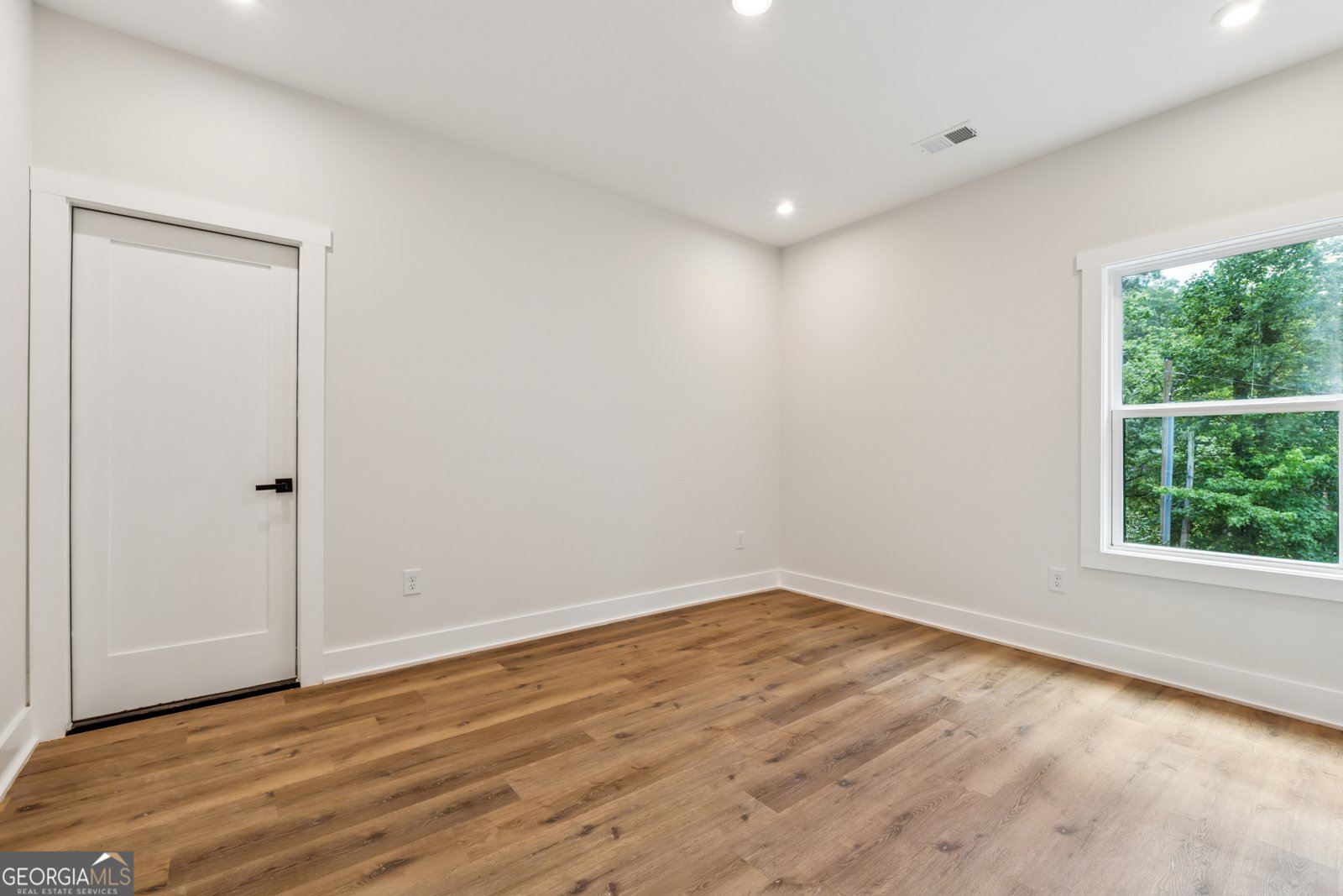 613 Ann ct Woodstock - 17