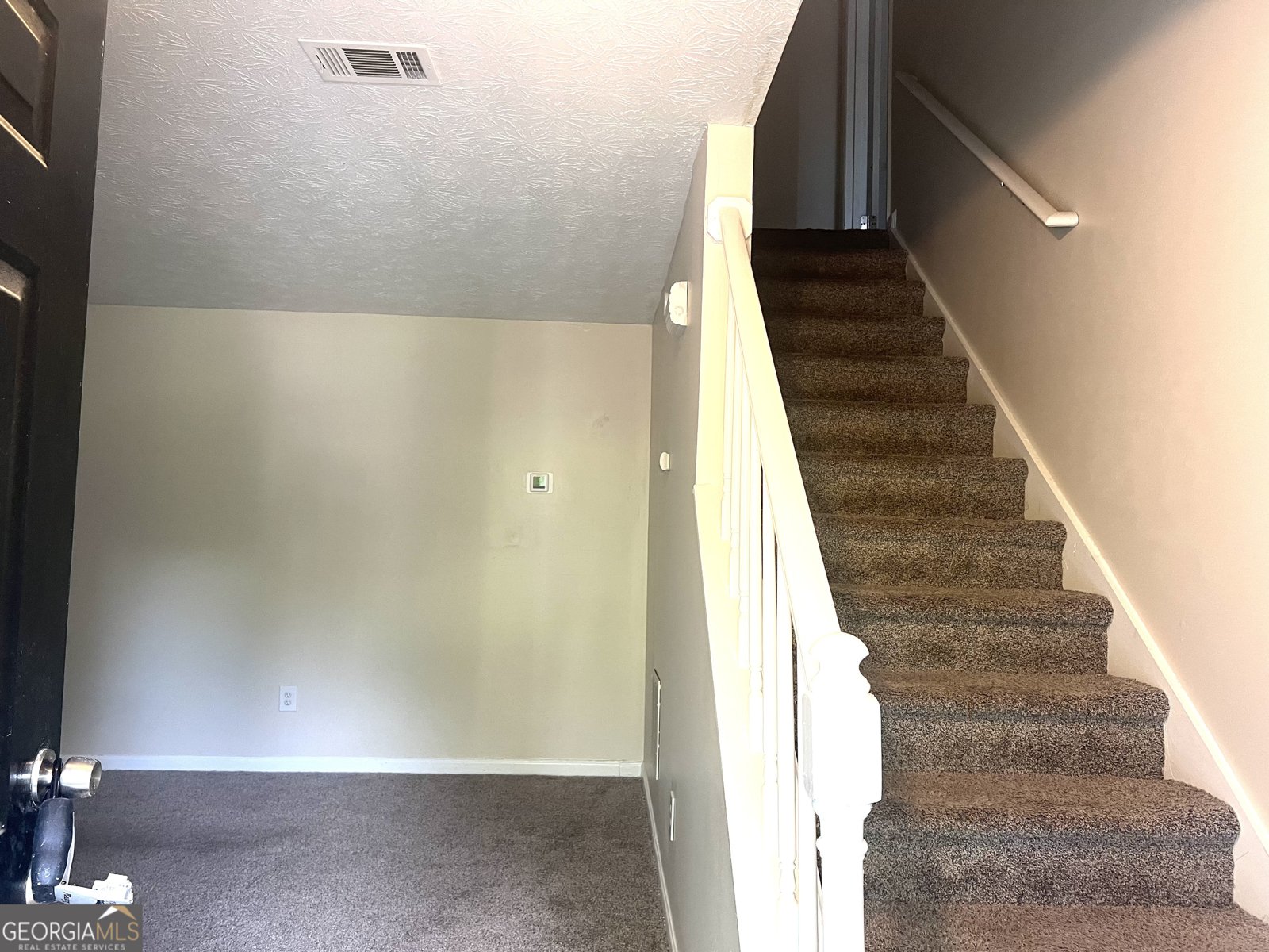 5032 Woodbridge Trail Stone Mountain - 3