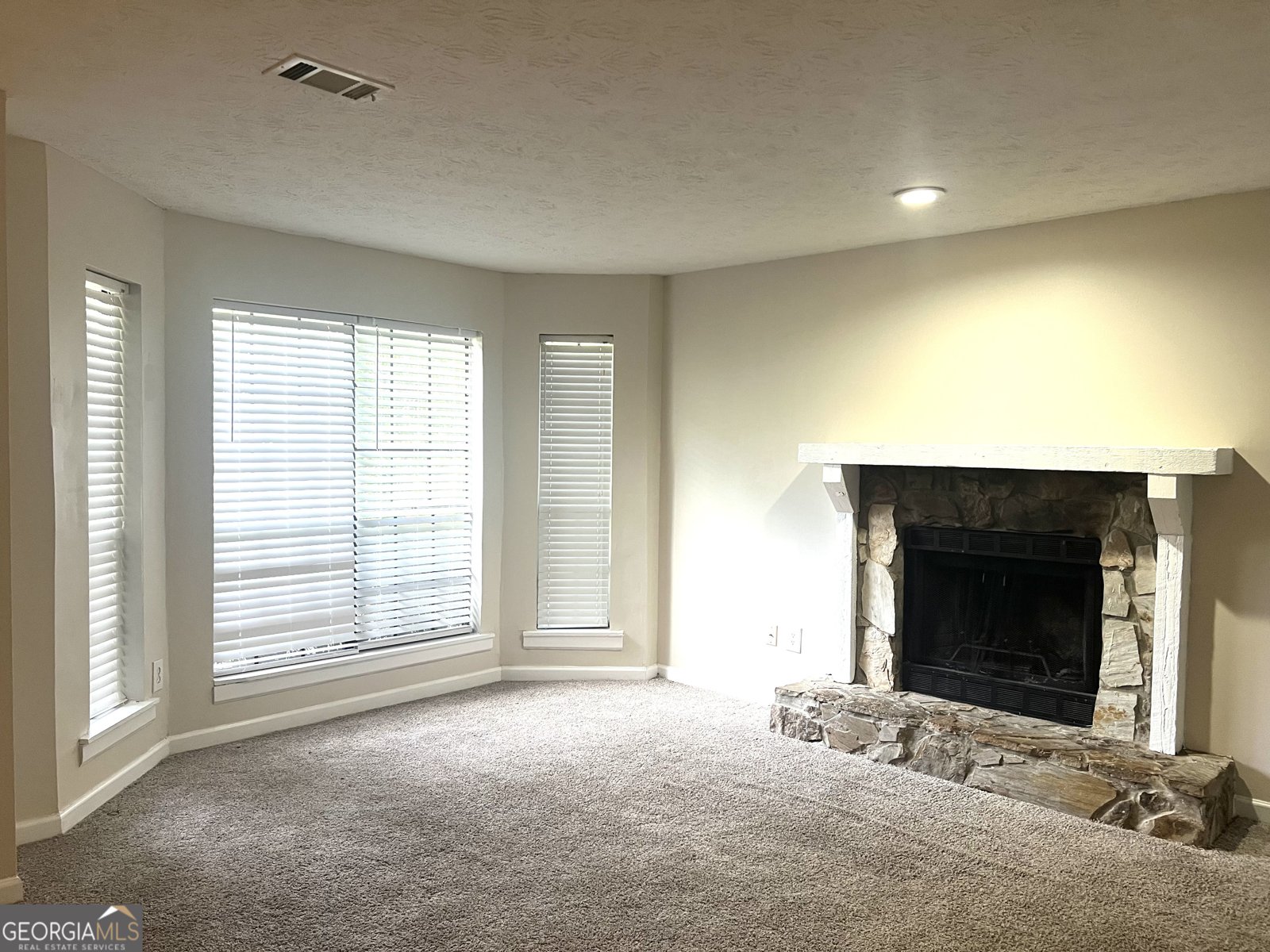 5032 Woodbridge Trail Stone Mountain - 5