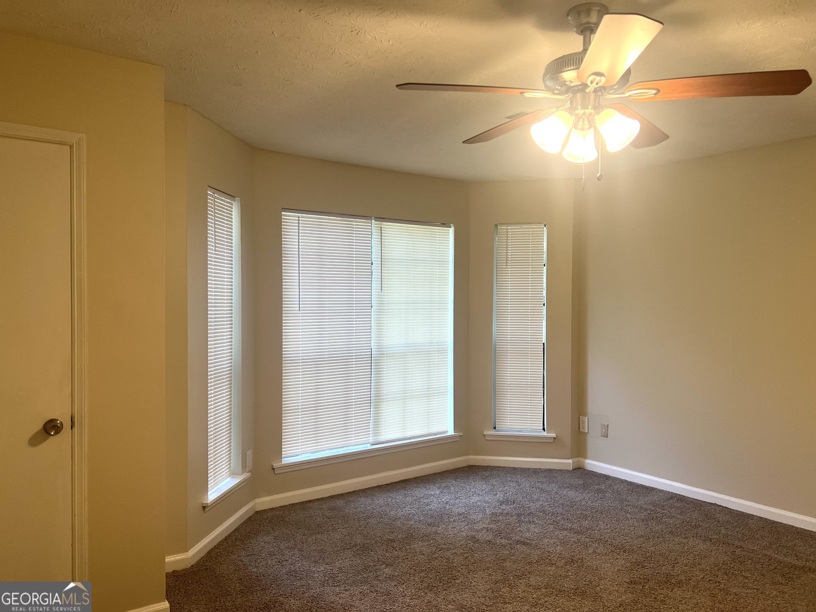 5032 Woodbridge Trail Stone Mountain - 8