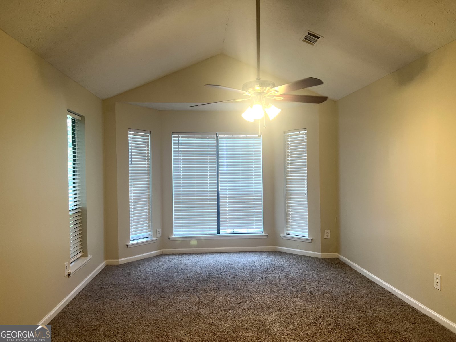5032 Woodbridge Trail Stone Mountain - 9