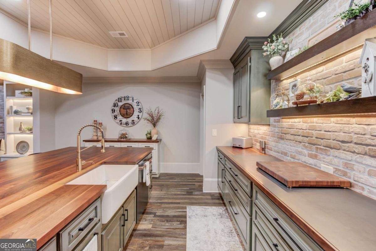 2087 Covered Bridge Drive Braselton - 16