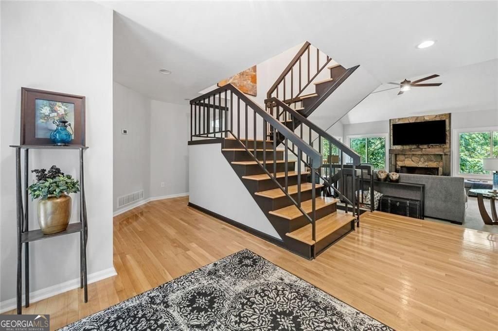 545 Matterhorn Way Alpharetta - 4