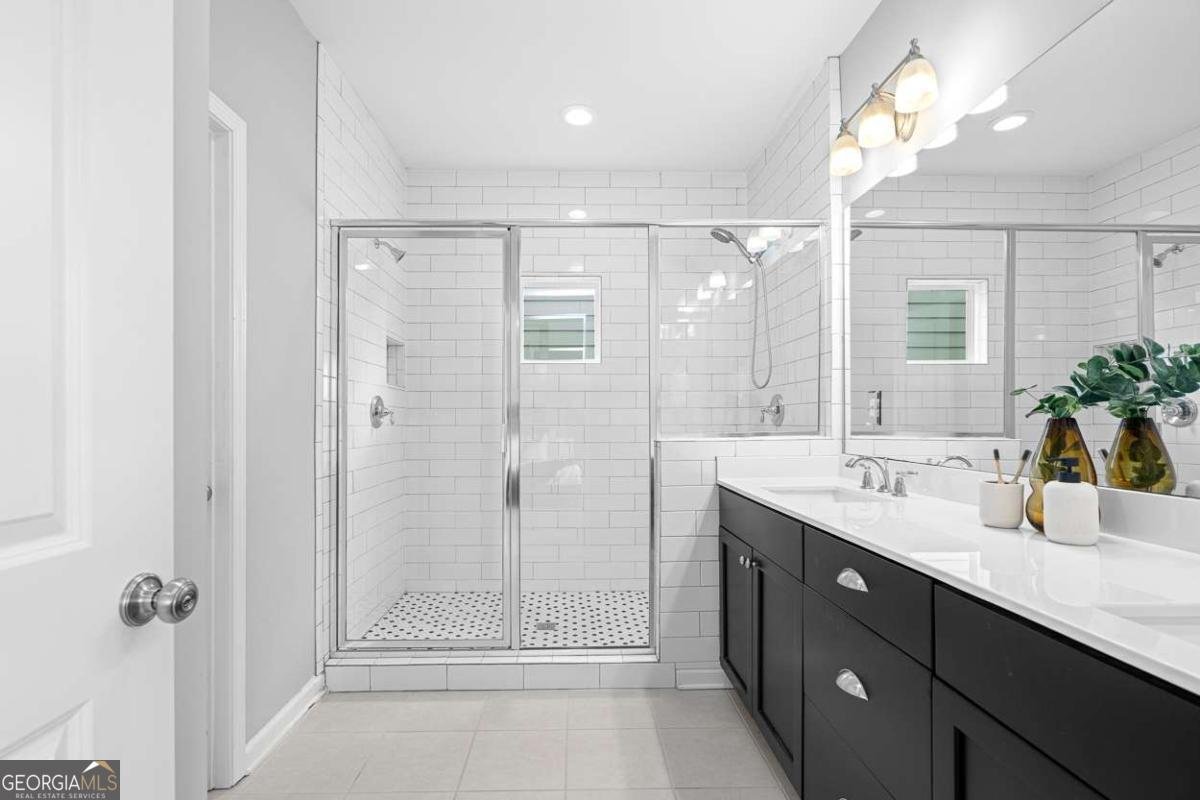 1055 Johnsons Grove Atlanta - 28