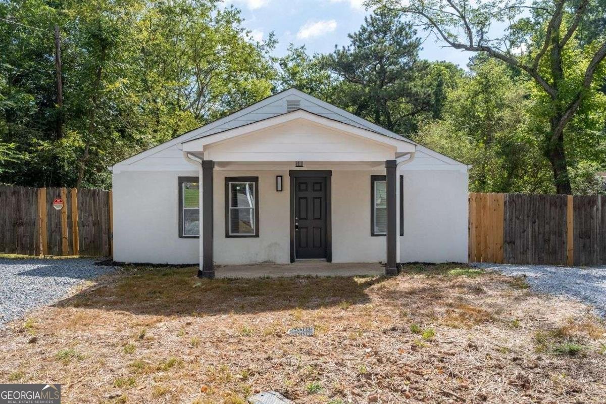 5304 Groovers Landing Road Acworth - 1