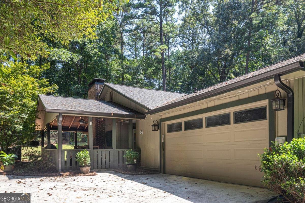 1776 Bear Cave Lilburn - 12