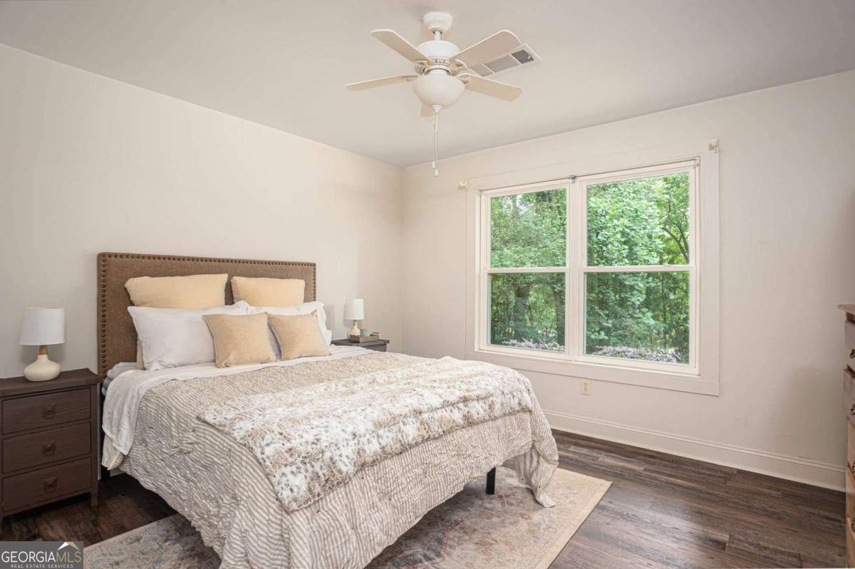 1776 Bear Cave Lilburn - 28