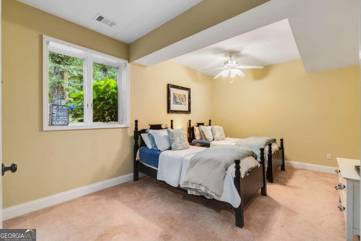 94 DAWSON Drive Dawsonville - 42