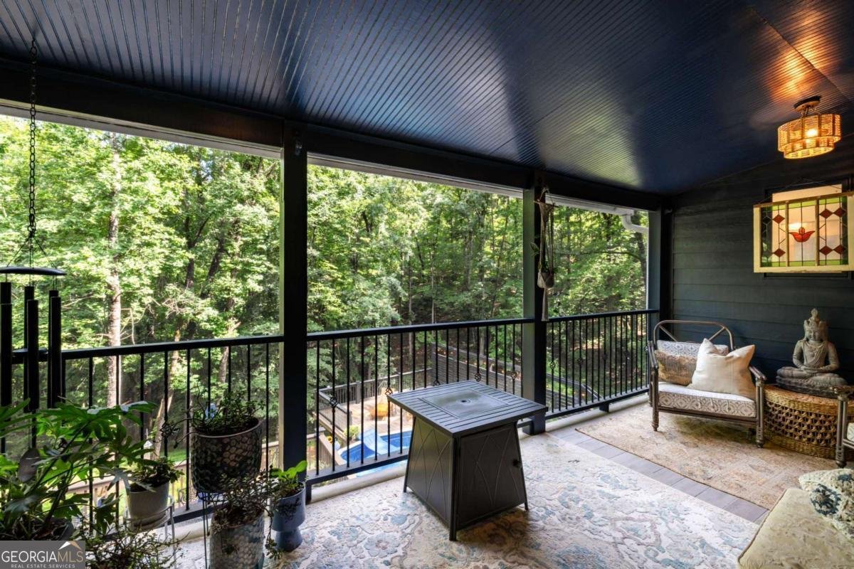 94 DAWSON Drive Dawsonville - 53