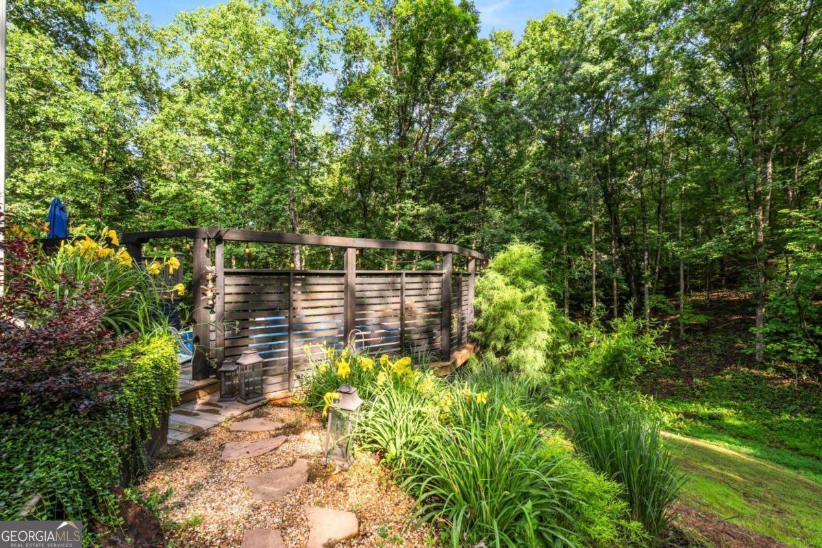 94 DAWSON Drive Dawsonville - 63