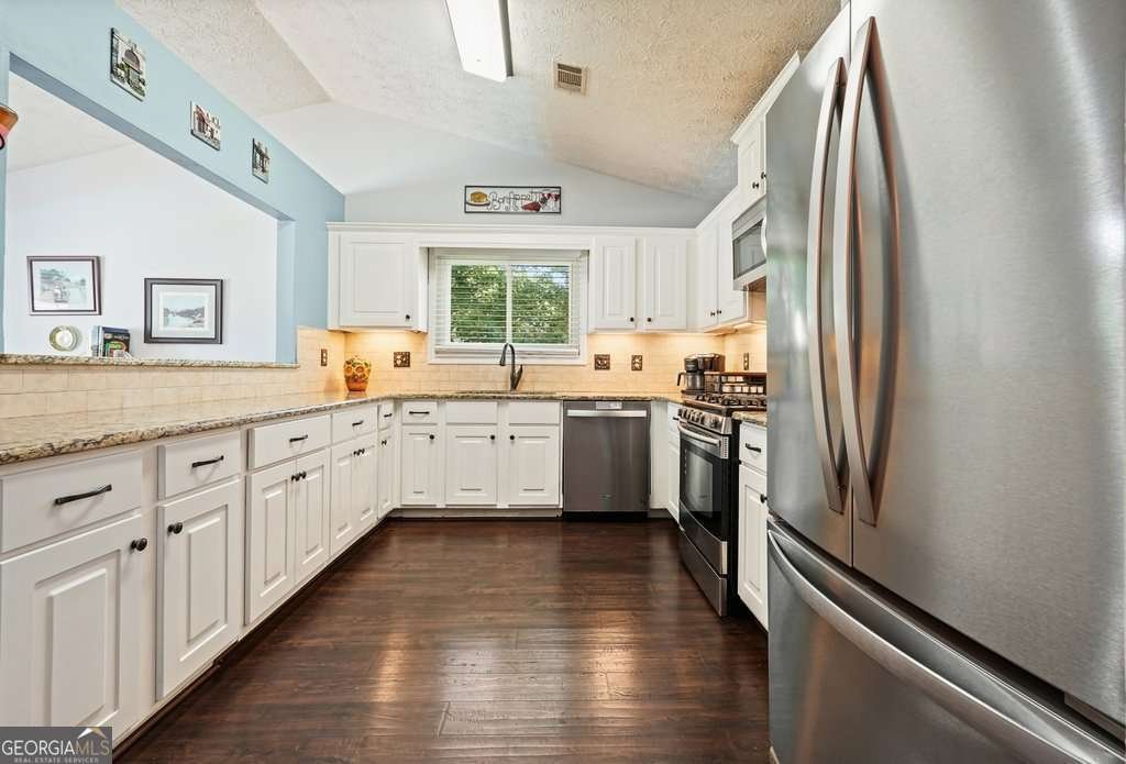 912 River Rock Drive Woodstock - 20