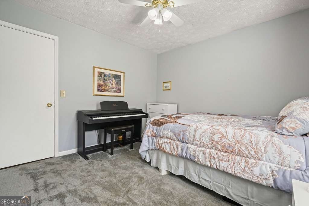 912 River Rock Drive Woodstock - 37