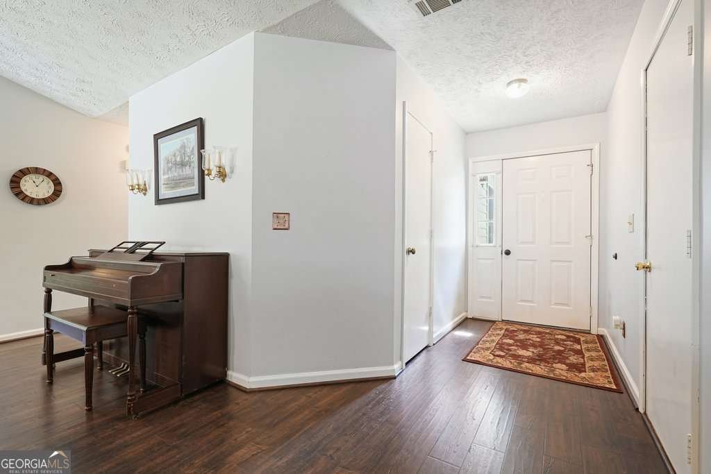 912 River Rock Drive Woodstock - 6