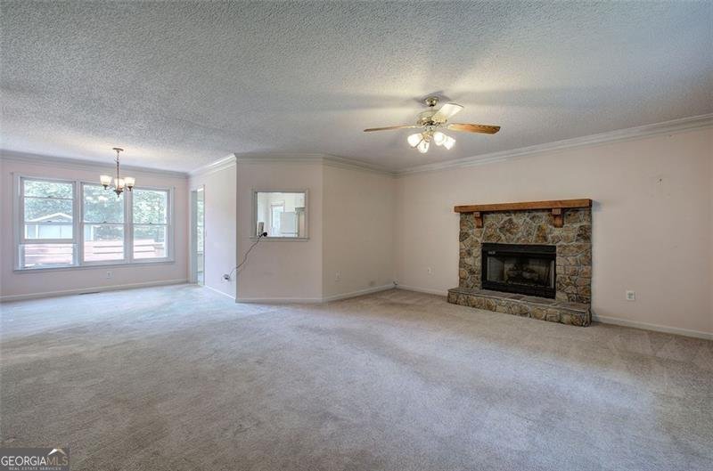 386 EUHARLEE Road Euharlee - 15