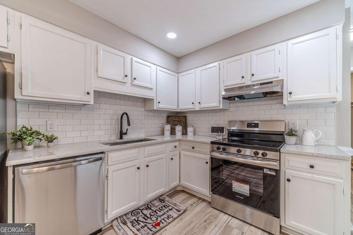 4740 Rock Springs Court Loganville - 11