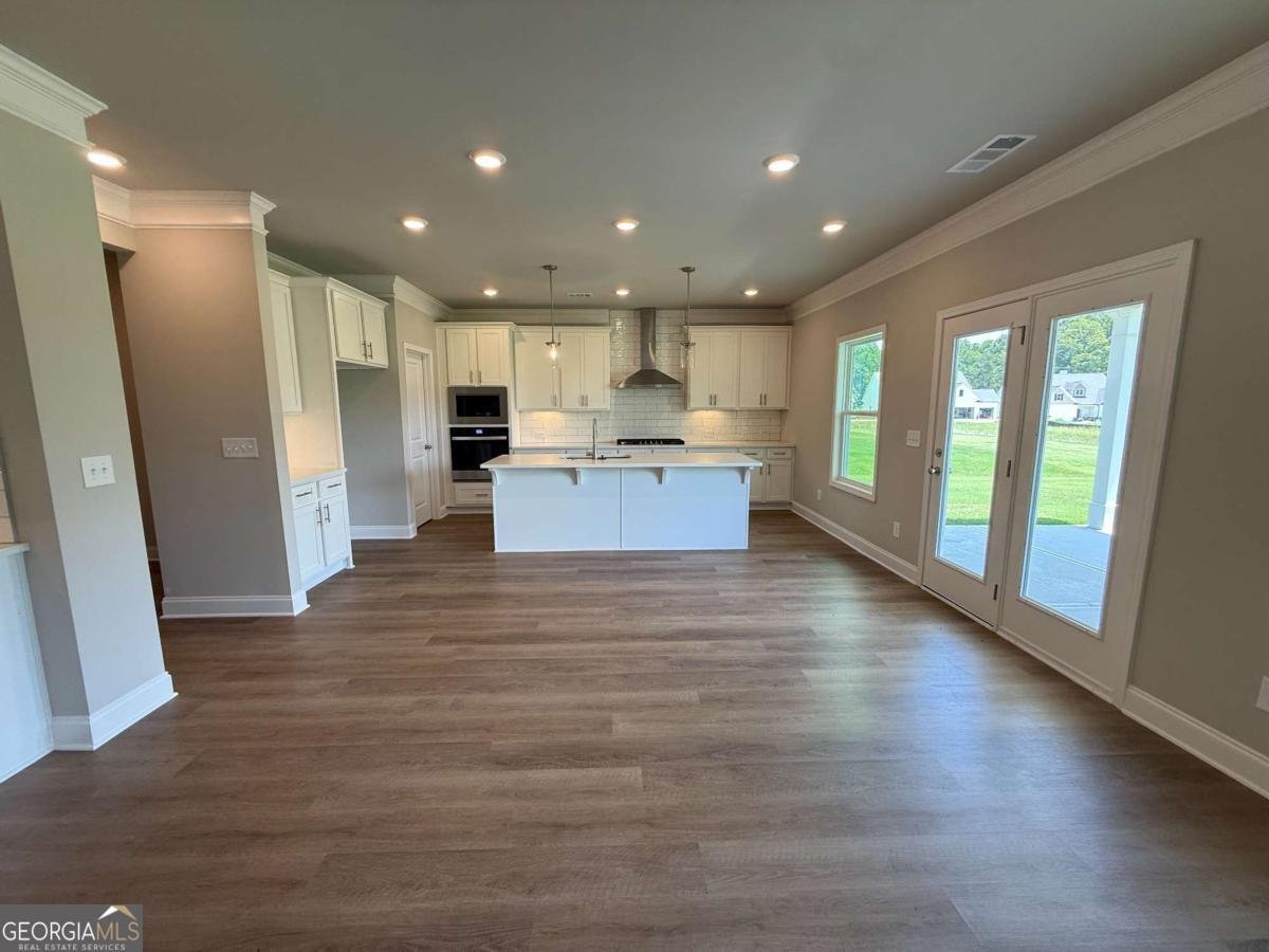 214 Cherokee Rose Lane Hoschton - 11