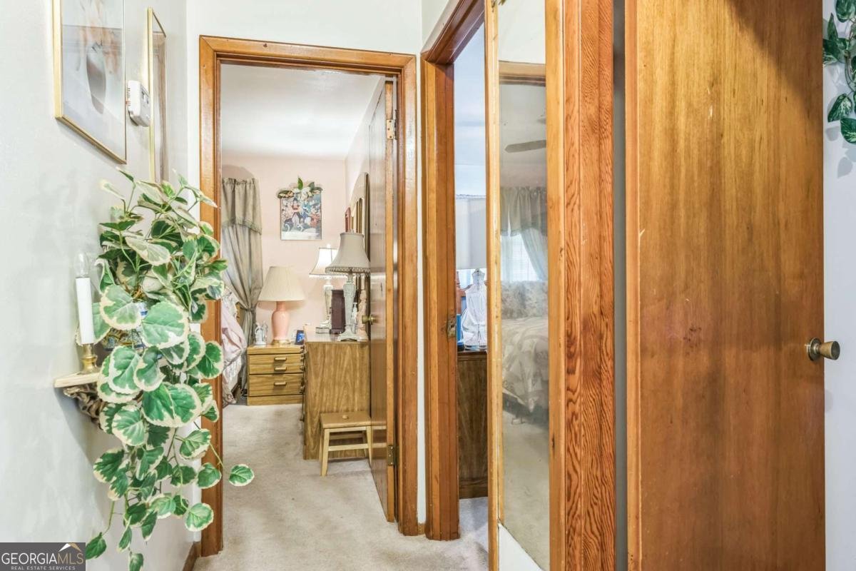 2064 Mesa Drive Atlanta - 24
