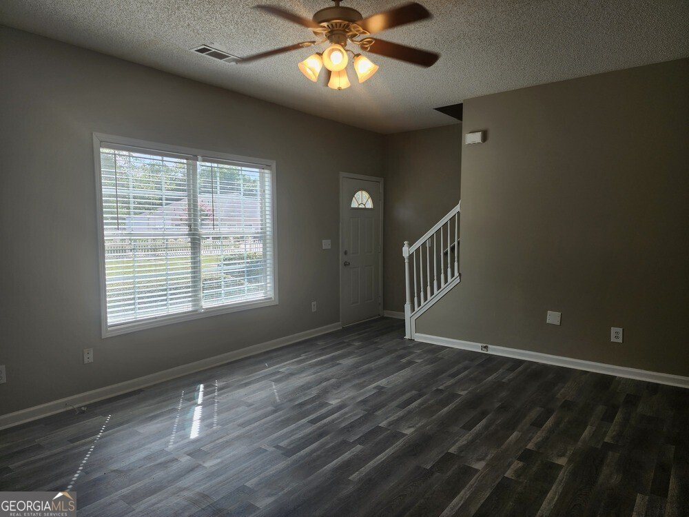 785 Commerce Boulevard Riverdale - 2