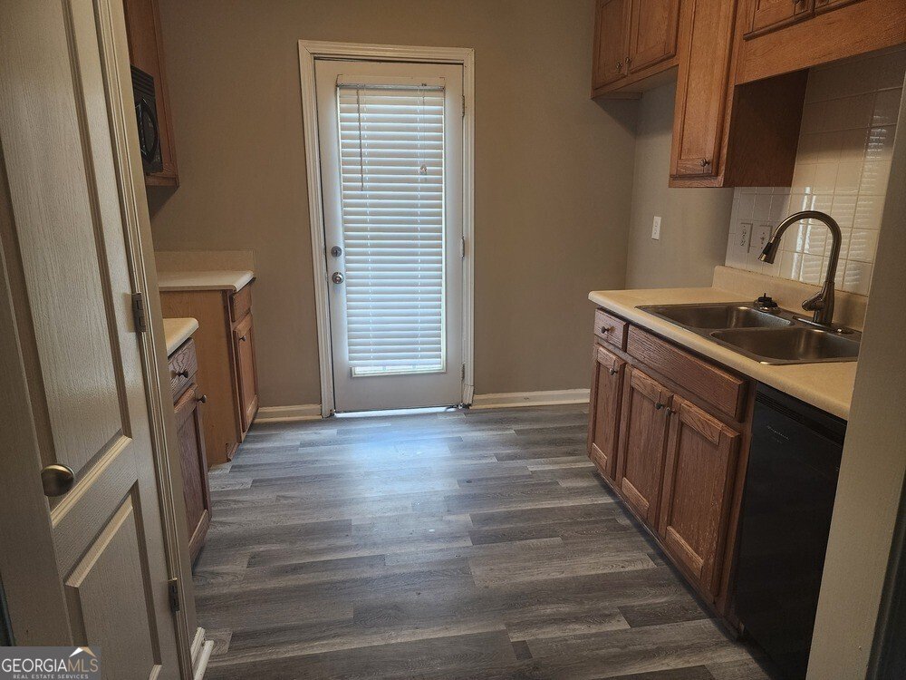 785 Commerce Boulevard Riverdale - 6